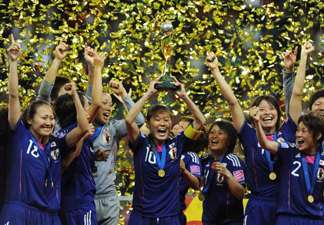 海外の反応 10年前の今日 なでしこジャパンが女子w杯を初制覇 アジア史上の金字塔 マニア オブ フットボール 名将からの提言