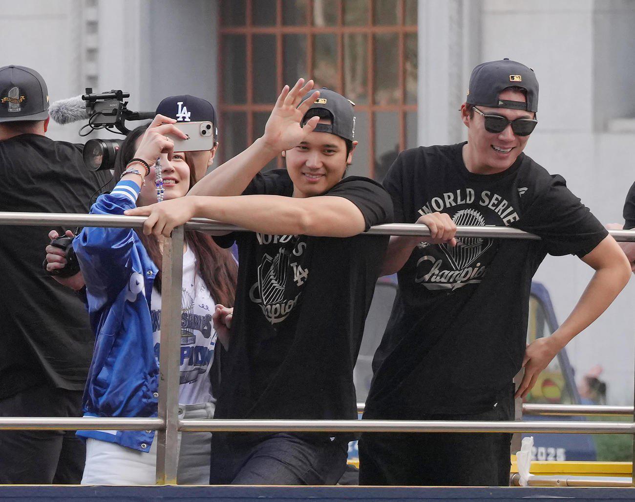 大谷の真美子夫人、富豪らしからぬスマホを愛用する「この夫婦は人類の到達点」